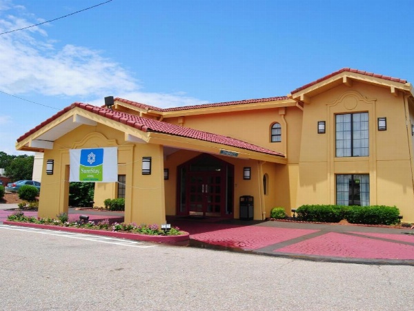 Americas Best Value Inn Montgomery image 8